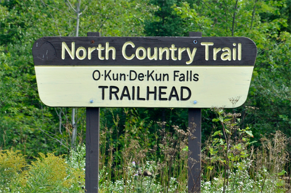 North Country Trail sign to O-Kun-De-Kun Falls